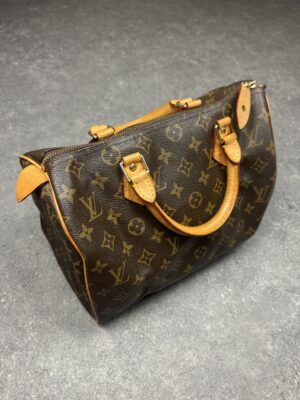 Louis Vuitton Speedy