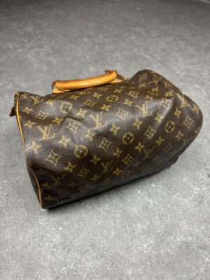Louis Vuitton Speedy