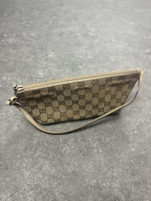 Gucci Beige Baguette