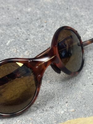 Oakley Moon