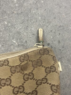 Gucci Beige Baguette